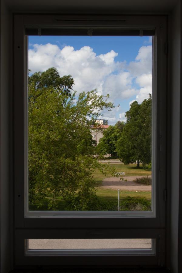 Upea Studioasunto Historiallisella Hangon Asemalla Hanko